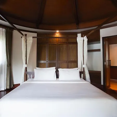 Ao Nang Golden Beach Resort מראה חיצוני תמונה